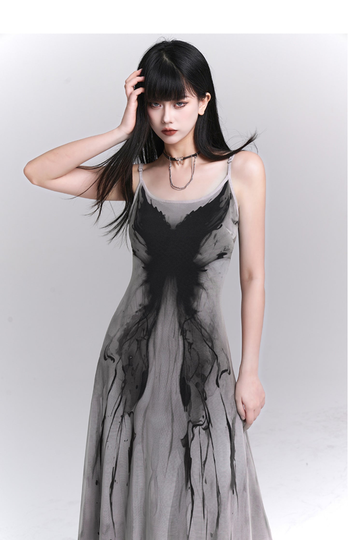 Niche design suspender dress