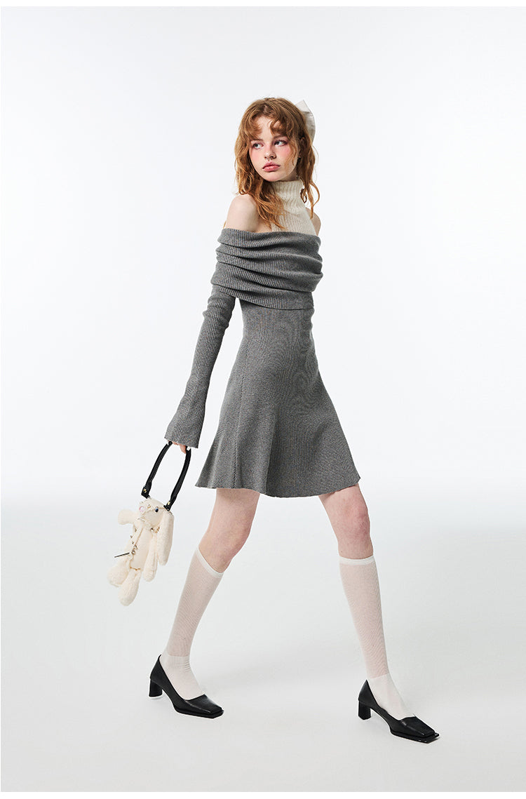 Hot Girl Off-Shoulder Sweater Turtleneck Dress