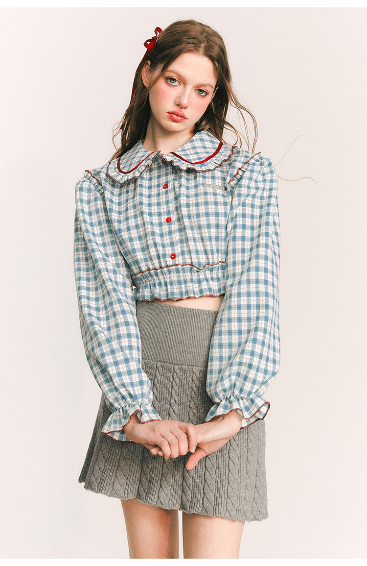 Cropped checkered puffy sleeve blouse