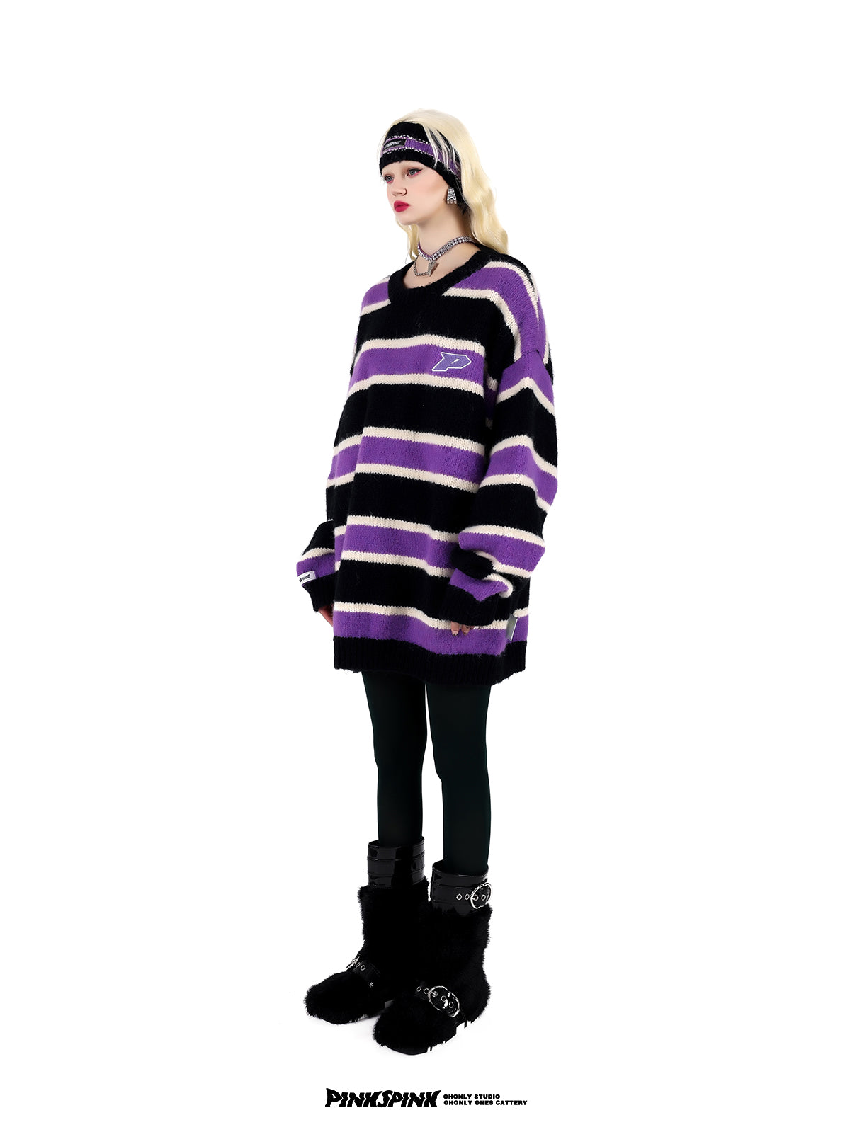 Oversized round neck stripe knit