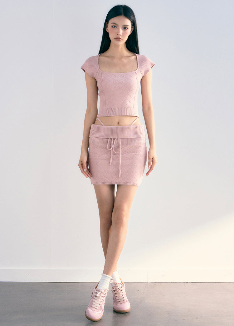 Square Neck Short Length Knit Top & Slim Fit Short Length Skirt Setup