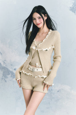 V-neck long sleeve knit cardigan & ribbon knit camisole & slim fit short length knit pants