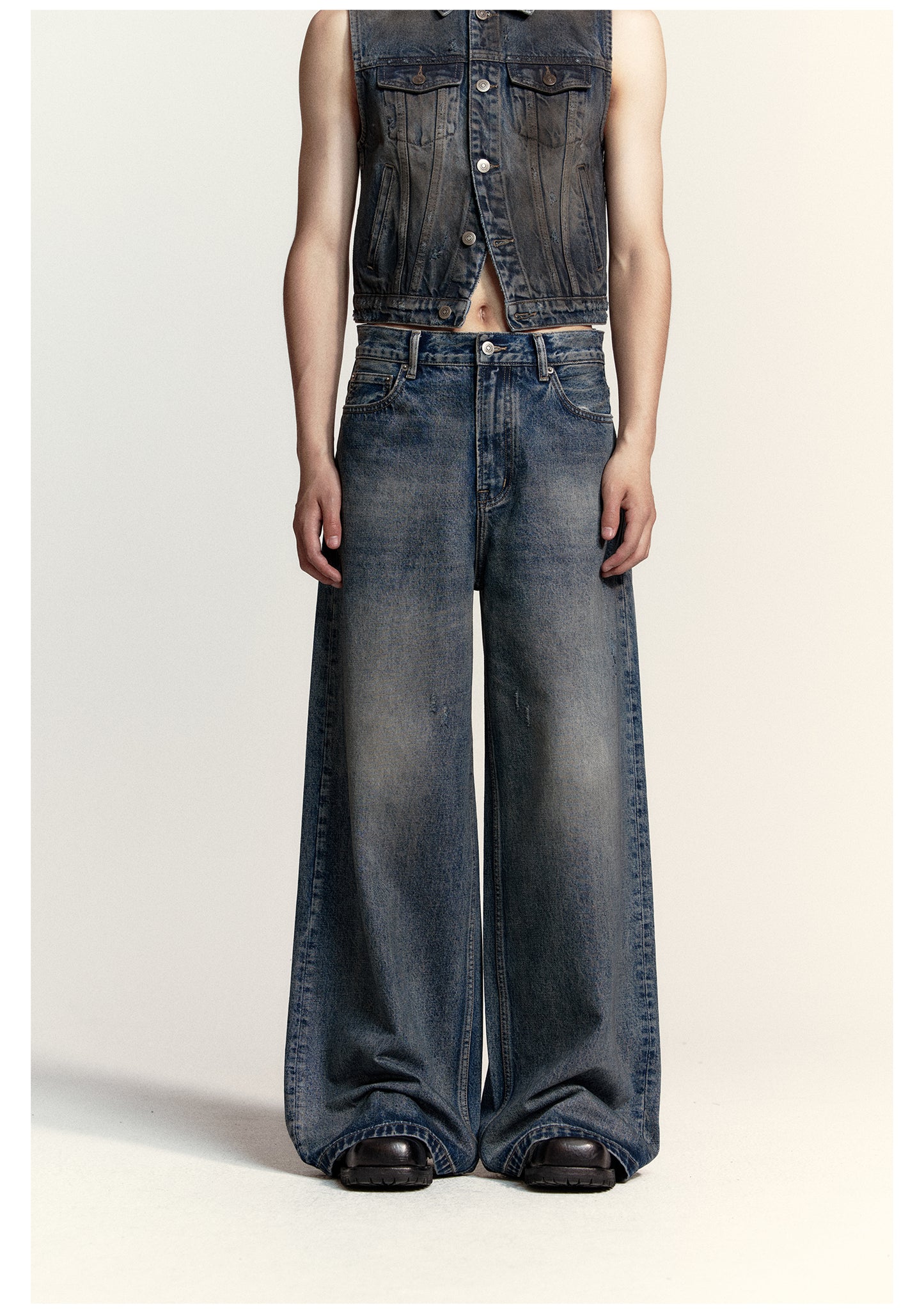 Wide straight washed retro denim pants