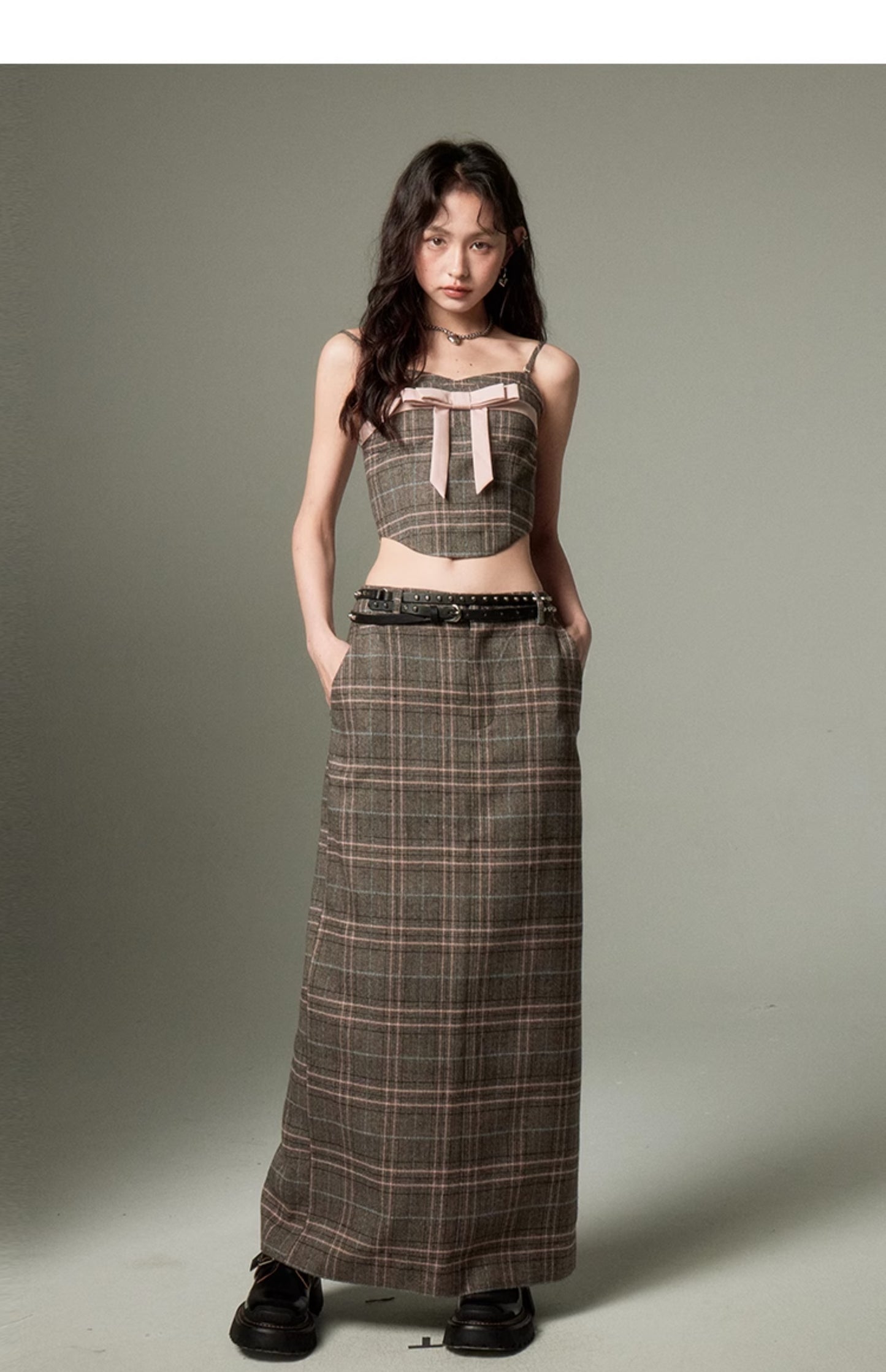 Plaid ribbon tube top &amp; a-line long length skirt set-up