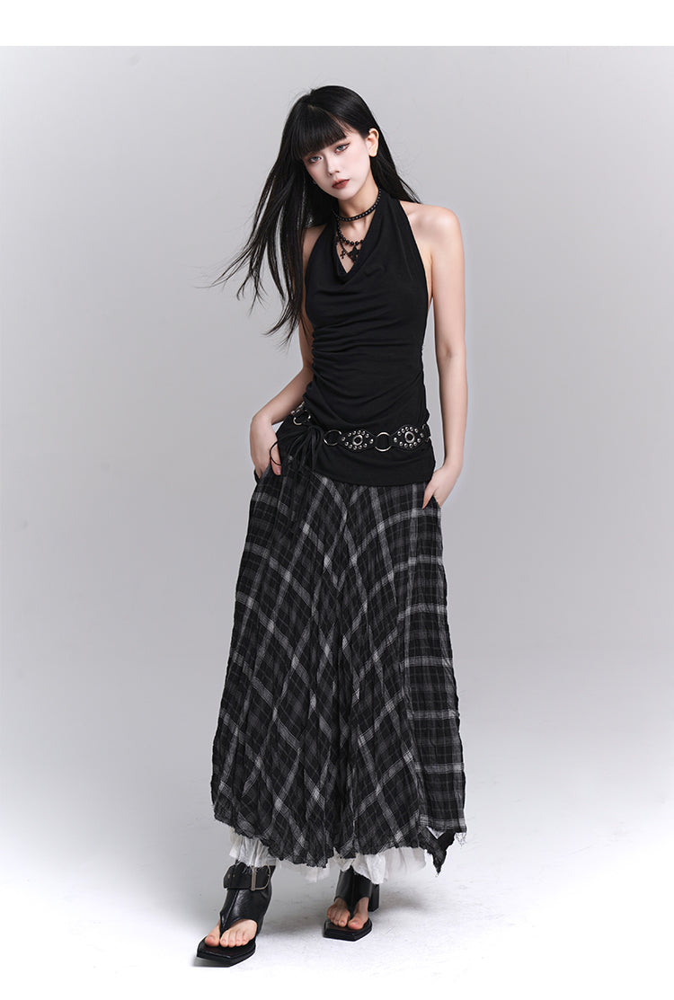 Pleated long skirt