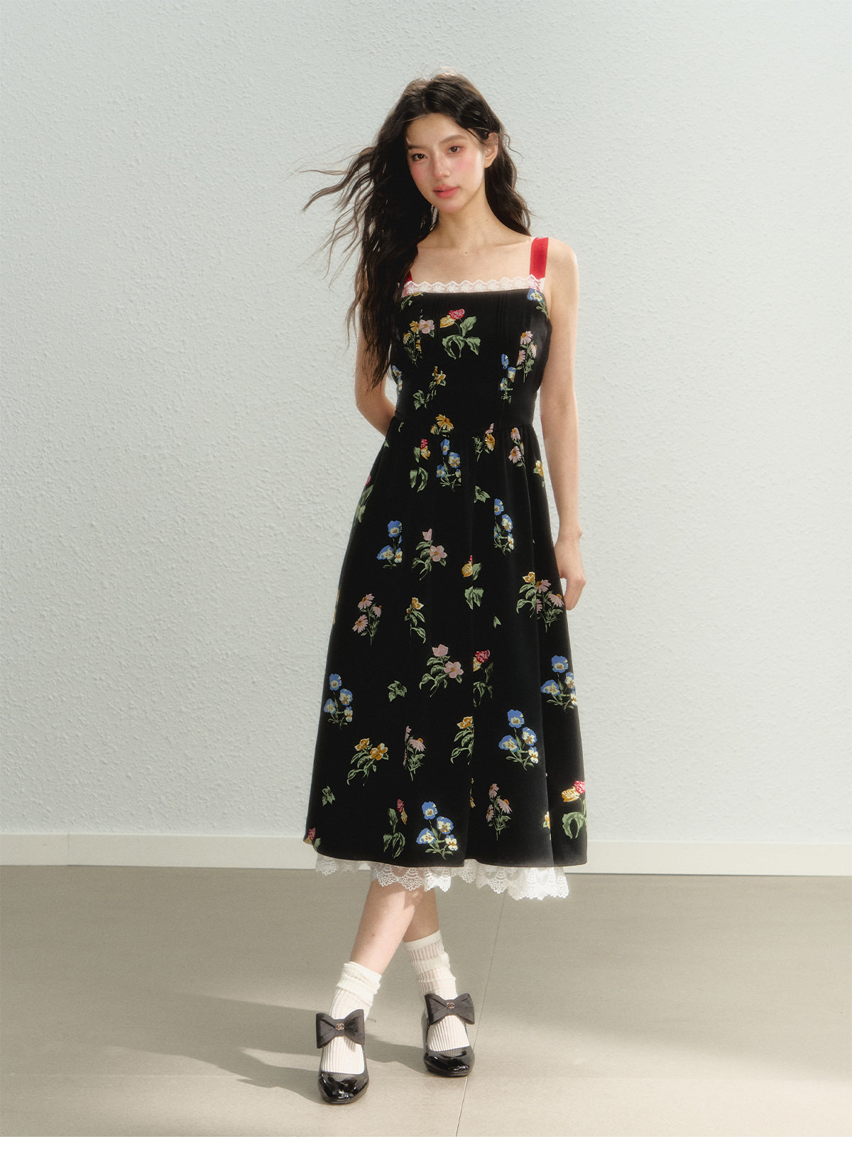 Floral Pattern Waist Suspender Skirt