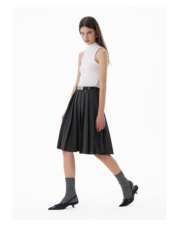 Gray A-line pleated skirt