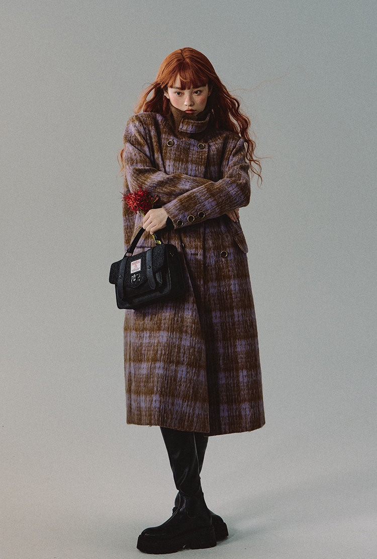 Long wool coat with parong hair check pattern and two buttons