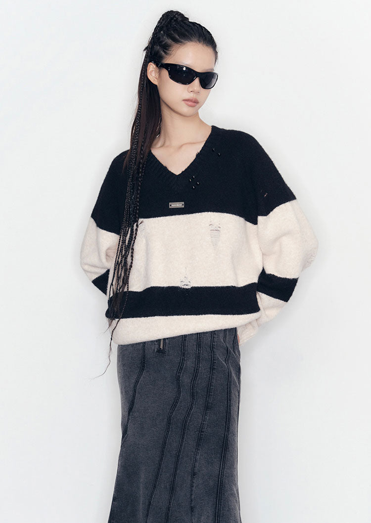 Color Scheme Irregular Niche V-Neck Sweater